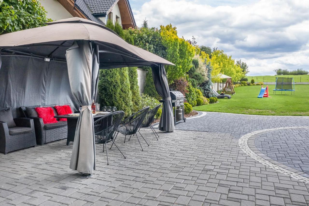 Bed and Breakfast Bialy Jelen Z Basenem I Jacuzzi Ostrowsko Exterior foto